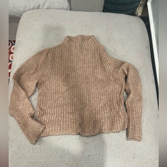 Tart Sweater - Picture 1 of 2